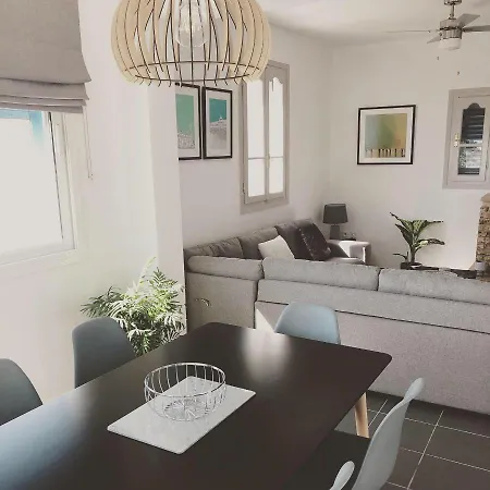 Mandalay 别墅 佩萨达